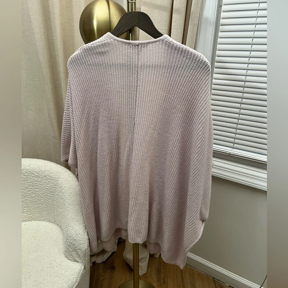 LOFT Poncho | Medium - Large - Picture 6 of 7